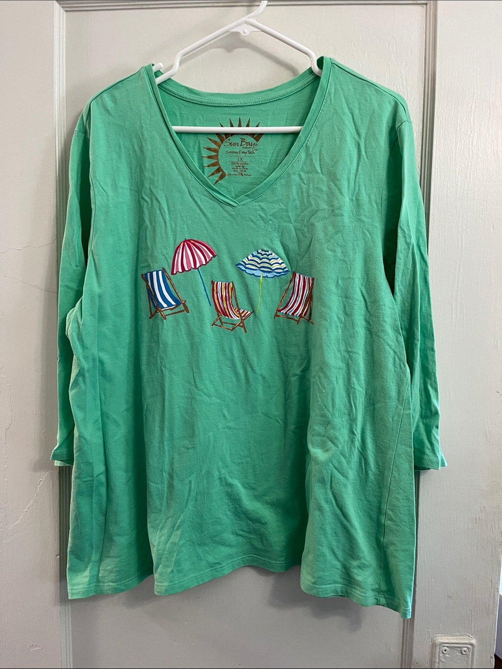 Sun + Sea Green Long Sleeve V-Neck Tee with Beach Umbrella Embroidery